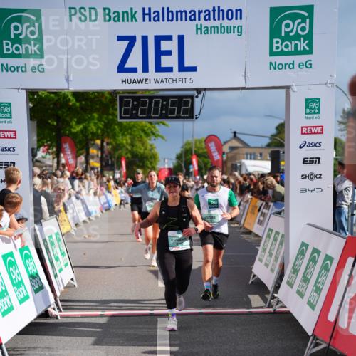 20.09.2026 - PSD Bank Halbmarathon LAZAROV Photography http://msf.ph/oto/10538245 20.09.2026 12:20:52 Ziel 1331, 2305, 2389, 3102, 3620, 3740, 4292, 4312, 4790 meine-sportfotos.de