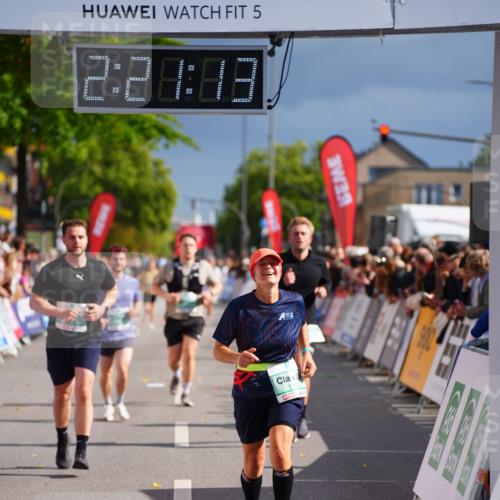 20.09.2026 - PSD Bank Halbmarathon LAZAROV Photography http://msf.ph/oto/10538482 20.09.2026 12:21:13 Ziel 1143, 1281, 2906, 2907 meine-sportfotos.de