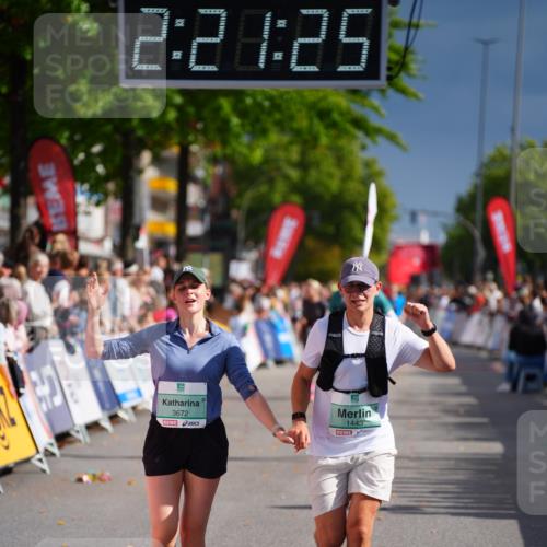 20.09.2026 - PSD Bank Halbmarathon LAZAROV Photography http://msf.ph/oto/10538658 20.09.2026 12:21:25 Ziel 1004, 1443, 2907, 3197, 3672 meine-sportfotos.de