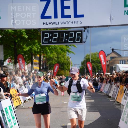 20.09.2026 - PSD Bank Halbmarathon LAZAROV Photography http://msf.ph/oto/10538677 20.09.2026 12:21:26 Ziel 1004, 1443, 1793, 3197, 3672 meine-sportfotos.de