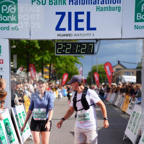 20.09.2026 - PSD Bank Halbmarathon LAZAROV Photography http://msf.ph/oto/10538702 20.09.2026 12:21:27 Ziel 1443, 1793, 3197, 3672 meine-sportfotos.de