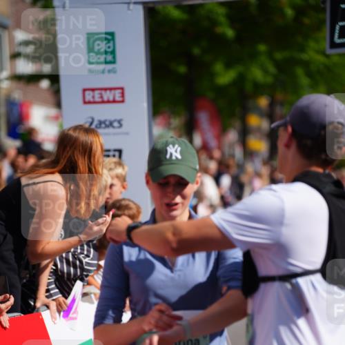 20.09.2026 - PSD Bank Halbmarathon LAZAROV Photography http://msf.ph/oto/10538707 20.09.2026 12:21:29 Ziel 1443, 1793, 3197, 3672 meine-sportfotos.de
