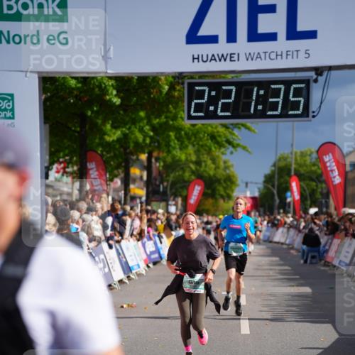 20.09.2026 - PSD Bank Halbmarathon LAZAROV Photography http://msf.ph/oto/10538754 20.09.2026 12:21:34 Ziel 1203, 1443, 1793, 3672, 4205 meine-sportfotos.de