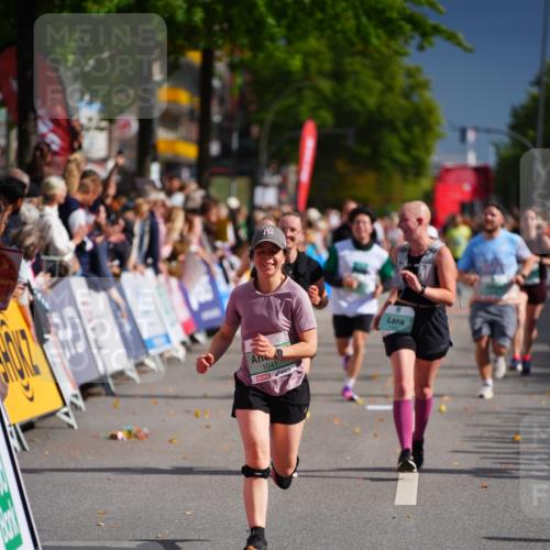 20.09.2026 - PSD Bank Halbmarathon LAZAROV Photography http://msf.ph/oto/10538937 20.09.2026 12:21:50 Ziel 1041, 1097, 1659, 1714, 2419 meine-sportfotos.de
