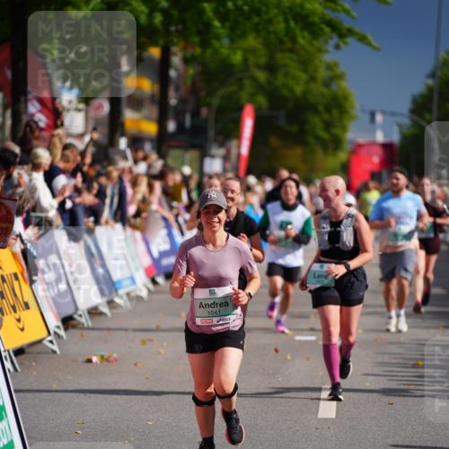 20.09.2026 - PSD Bank Halbmarathon LAZAROV Photography http://msf.ph/oto/10538943 20.09.2026 12:21:50 Ziel 1041, 1097, 1659, 1714, 2419 meine-sportfotos.de