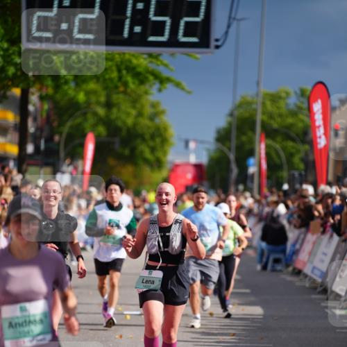 20.09.2026 - PSD Bank Halbmarathon LAZAROV Photography http://msf.ph/oto/10538962 20.09.2026 12:21:51 Ziel 1041, 1097, 1659, 1714, 2419, 2917 meine-sportfotos.de