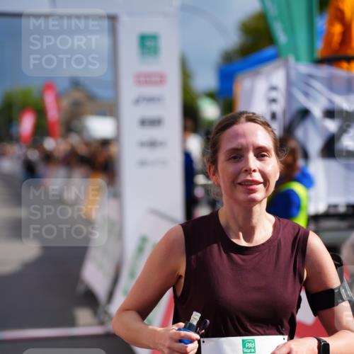 20.09.2026 - PSD Bank Halbmarathon LAZAROV Photography http://msf.ph/oto/10539087 20.09.2026 12:22:00 Ziel 1659, 2060, 2235, 2419, 2917, 4303, 4310, 4315 meine-sportfotos.de