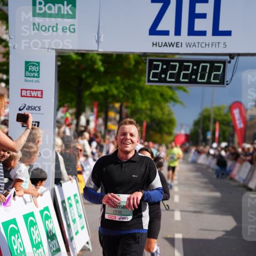 20.09.2026 - PSD Bank Halbmarathon LAZAROV Photography http://msf.ph/oto/10539093 20.09.2026 12:22:02 Ziel 2060, 2235, 2917, 4303, 4310, 4315 meine-sportfotos.de