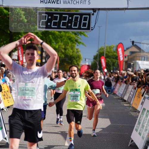 20.09.2026 - PSD Bank Halbmarathon LAZAROV Photography http://msf.ph/oto/10539189 20.09.2026 12:22:08 Ziel 1773, 2235, 2770, 3014, 3741, 4413 meine-sportfotos.de