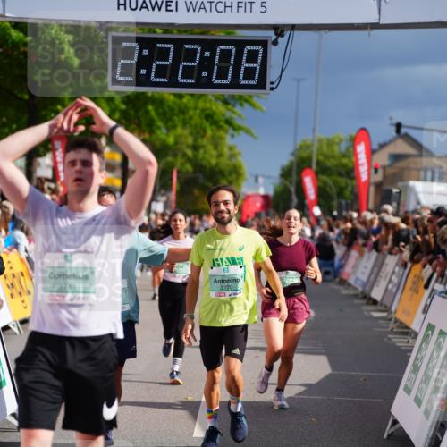 20.09.2026 - PSD Bank Halbmarathon LAZAROV Photography http://msf.ph/oto/10539193 20.09.2026 12:22:08 Ziel 1773, 2235, 2770, 3014, 3741, 4413 meine-sportfotos.de
