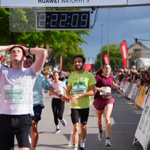 20.09.2026 - PSD Bank Halbmarathon LAZAROV Photography http://msf.ph/oto/10539198 20.09.2026 12:22:08 Ziel 1773, 2235, 2770, 3014, 3741, 4413 meine-sportfotos.de
