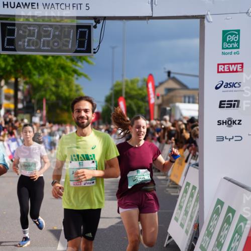 20.09.2026 - PSD Bank Halbmarathon LAZAROV Photography http://msf.ph/oto/10539211 20.09.2026 12:22:09 Ziel 1773, 2770, 3014, 3741, 4413 meine-sportfotos.de