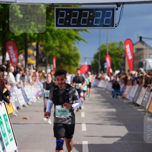 20.09.2026 - PSD Bank Halbmarathon LAZAROV Photography http://msf.ph/oto/10539357 20.09.2026 12:22:21 Ziel 1329, 1825, 1991, 3560, 4337, 4361 meine-sportfotos.de