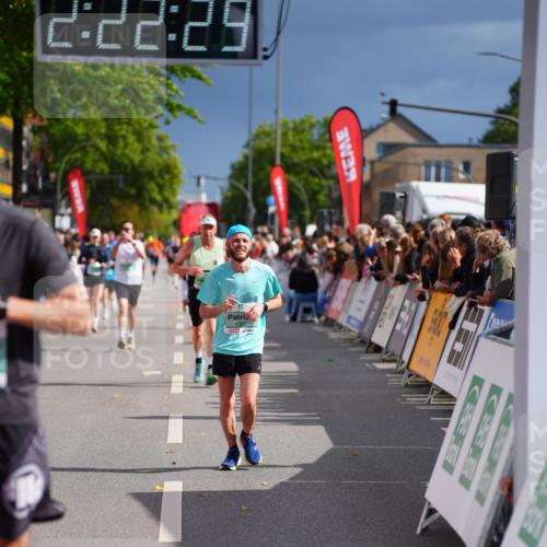20.09.2026 - PSD Bank Halbmarathon LAZAROV Photography http://msf.ph/oto/10539403 20.09.2026 12:22:28 Ziel 1825, 2996, 3462, 4337, 4362 meine-sportfotos.de