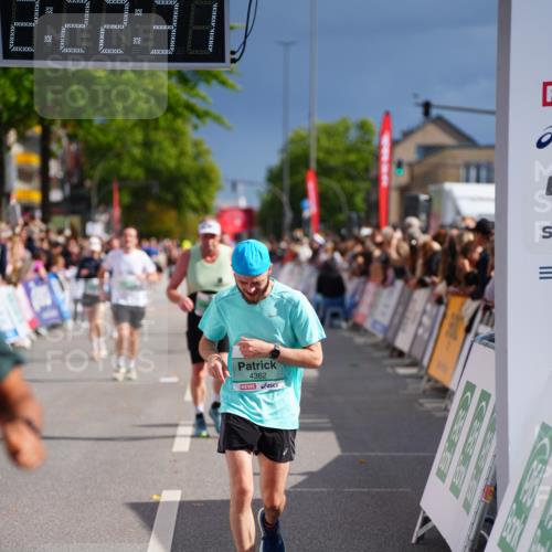 20.09.2026 - PSD Bank Halbmarathon LAZAROV Photography http://msf.ph/oto/10539428 20.09.2026 12:22:30 Ziel 1825, 2996, 3462, 4337, 4362, 4666 meine-sportfotos.de