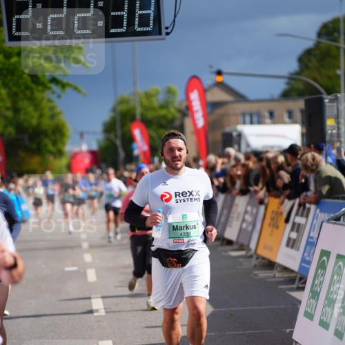 20.09.2026 - PSD Bank Halbmarathon LAZAROV Photography http://msf.ph/oto/10539507 20.09.2026 12:22:37 Ziel 1657, 1767, 3462, 4161, 4333, 4362, 4388, 4666 meine-sportfotos.de