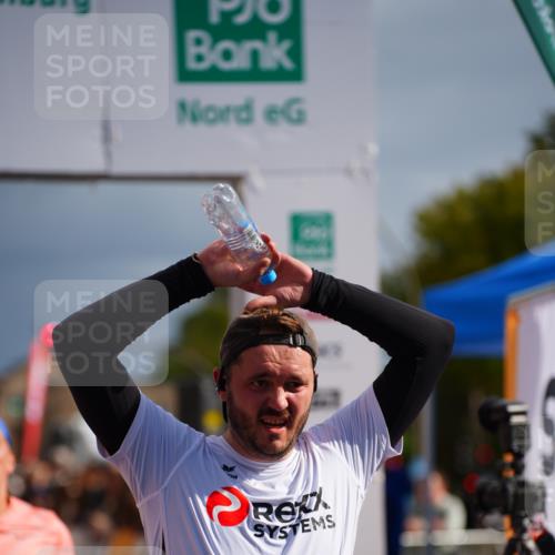 20.09.2026 - PSD Bank Halbmarathon LAZAROV Photography http://msf.ph/oto/10539523 20.09.2026 12:22:41 Ziel 1657, 1767, 2392, 4161, 4333, 4388, 4666 meine-sportfotos.de