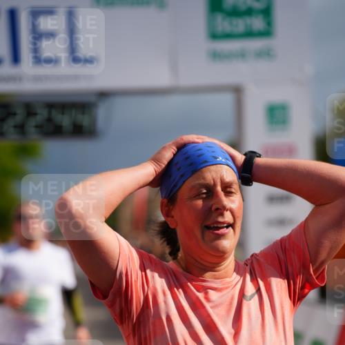 20.09.2026 - PSD Bank Halbmarathon LAZAROV Photography http://msf.ph/oto/10539555 20.09.2026 12:22:44 Ziel 1657, 1767, 2392, 3358, 4161, 4333, 4388 meine-sportfotos.de