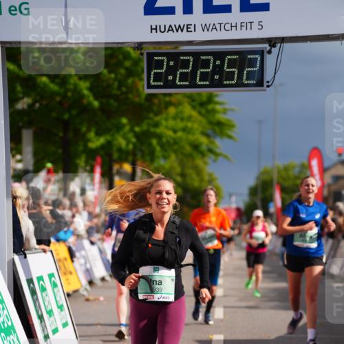 20.09.2026 - PSD Bank Halbmarathon LAZAROV Photography http://msf.ph/oto/10539645 20.09.2026 12:22:51 Ziel 1939, 2392, 2710, 3245, 3358, 3541, 4032 meine-sportfotos.de