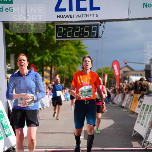 20.09.2026 - PSD Bank Halbmarathon LAZAROV Photography http://msf.ph/oto/10539705 20.09.2026 12:22:55 Ziel 1391, 1939, 2319, 2710, 3245, 3358, 3541, 4032 meine-sportfotos.de