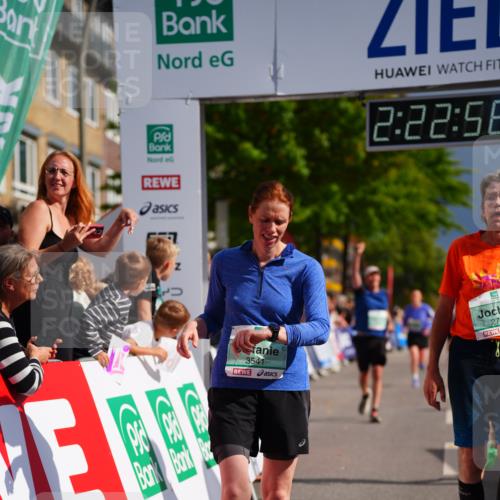 20.09.2026 - PSD Bank Halbmarathon LAZAROV Photography http://msf.ph/oto/10539712 20.09.2026 12:22:55 Ziel 1391, 1939, 2319, 2710, 3245, 3358, 3541, 4032 meine-sportfotos.de