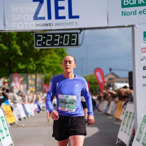 20.09.2026 - PSD Bank Halbmarathon LAZAROV Photography http://msf.ph/oto/10539790 20.09.2026 12:23:03 Ziel 1378, 1391, 2319, 2337 meine-sportfotos.de