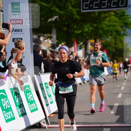 20.09.2026 - PSD Bank Halbmarathon LAZAROV Photography http://msf.ph/oto/10540048 20.09.2026 12:23:20 Ziel 2193, 2746, 2916, 4271, 4284 meine-sportfotos.de