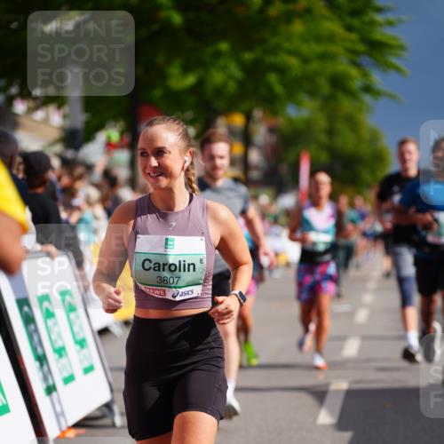 20.09.2026 - PSD Bank Halbmarathon LAZAROV Photography http://msf.ph/oto/10540254 20.09.2026 12:23:33 Ziel 1324, 1884, 2384, 2624, 3650, 3807, 3978, 4628, 4667 meine-sportfotos.de