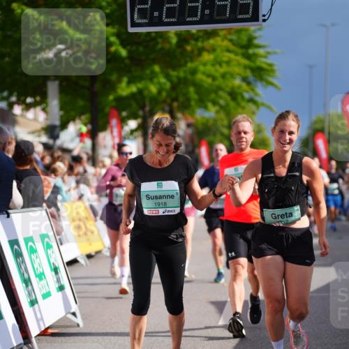 20.09.2026 - PSD Bank Halbmarathon LAZAROV Photography http://msf.ph/oto/10540406 20.09.2026 12:23:44 Ziel 1513, 1917, 1918, 2414, 2483, 2624, 3595, 3978, 4517 meine-sportfotos.de