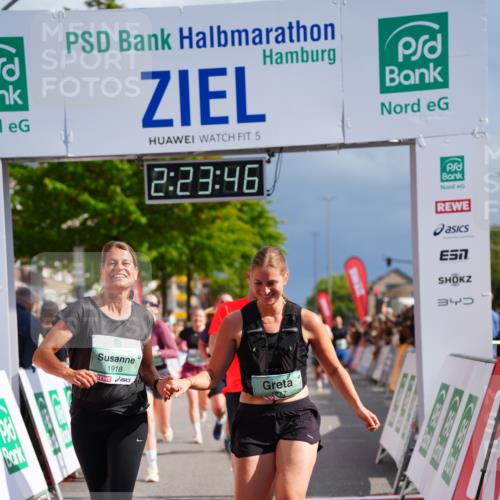 20.09.2026 - PSD Bank Halbmarathon LAZAROV Photography http://msf.ph/oto/10540443 20.09.2026 12:23:45 Ziel 1513, 1917, 1918, 2414, 2483, 3595, 4517 meine-sportfotos.de