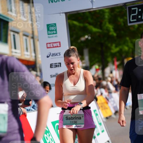20.09.2026 - PSD Bank Halbmarathon LAZAROV Photography http://msf.ph/oto/10540610 20.09.2026 12:23:57 Ziel 1136, 1987, 2150, 2257, 2897 meine-sportfotos.de