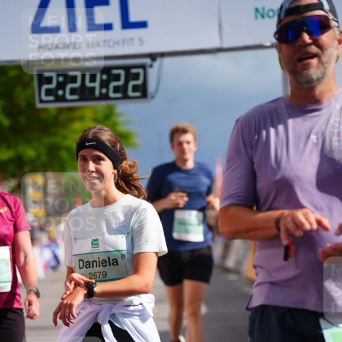 20.09.2026 - PSD Bank Halbmarathon LAZAROV Photography http://msf.ph/oto/10540918 20.09.2026 12:24:21 Ziel 1423, 1578, 1608, 1734, 2112, 2664, 2679, 2960, 4727 meine-sportfotos.de