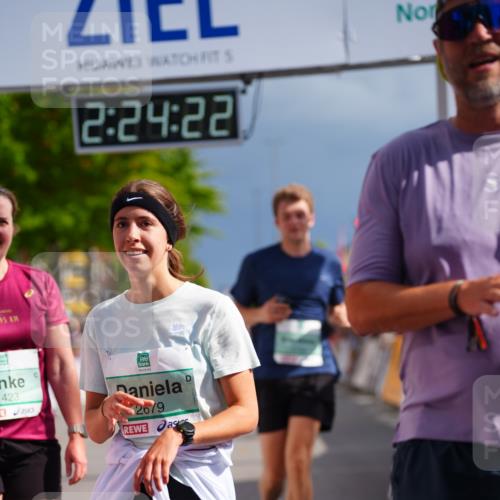 20.09.2026 - PSD Bank Halbmarathon LAZAROV Photography http://msf.ph/oto/10540924 20.09.2026 12:24:21 Ziel 1423, 1578, 1608, 1734, 2112, 2664, 2679, 2960, 4727 meine-sportfotos.de