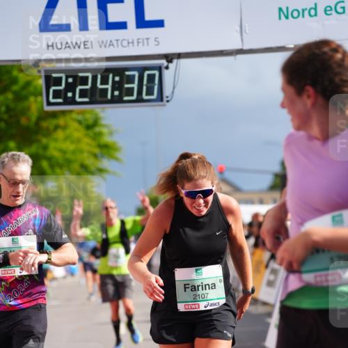 20.09.2026 - PSD Bank Halbmarathon LAZAROV Photography http://msf.ph/oto/10541053 20.09.2026 12:24:29 Ziel 1573, 1734, 1794, 2107, 2960, 3517 meine-sportfotos.de