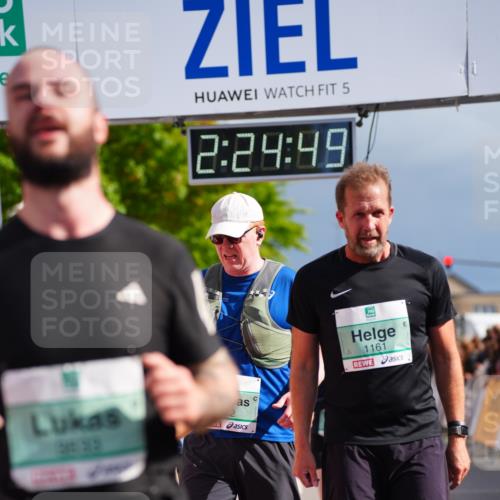 20.09.2026 - PSD Bank Halbmarathon LAZAROV Photography http://msf.ph/oto/10541209 20.09.2026 12:24:48 Ziel 1009, 1043, 1161, 1439, 1503, 1644, 1688, 1768, 1857, 1932, 2083, 2167, 2289, 2442, 3419, 3453, 3533, 4034, 4077, 4332 meine-sportfotos.de