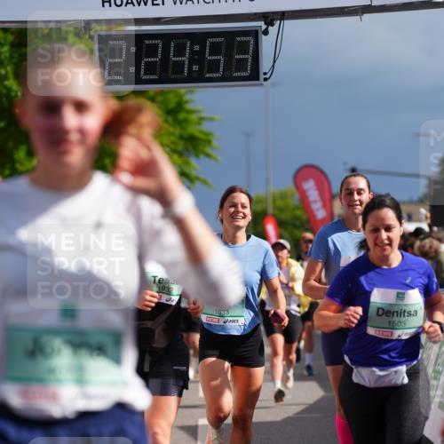 20.09.2026 - PSD Bank Halbmarathon LAZAROV Photography http://msf.ph/oto/10541235 20.09.2026 12:24:53 Ziel 1009, 1033, 1043, 1161, 1242, 1439, 1503, 1654, 1688, 1768, 1932, 2083, 2135, 2167, 2207, 2452, 2658, 3419, 3453, 3533, 3756, 4077, 4190, 4332 meine-sportfotos.de