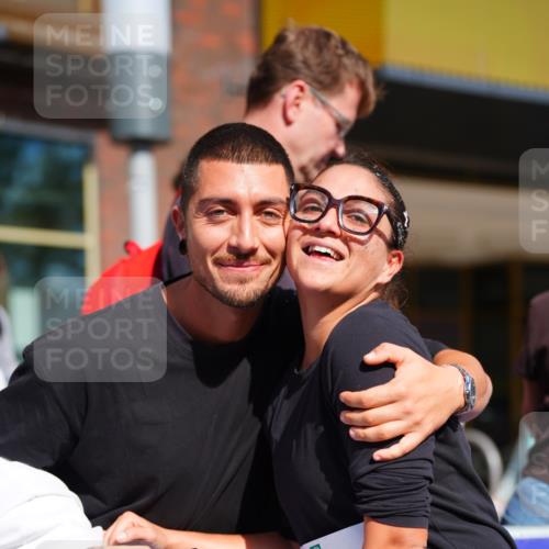 20.09.2026 - PSD Bank Halbmarathon LAZAROV Photography http://msf.ph/oto/10541347 20.09.2026 12:25:33 Ziel 4725 meine-sportfotos.de