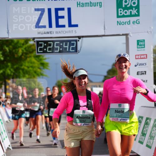 20.09.2026 - PSD Bank Halbmarathon LAZAROV Photography http://msf.ph/oto/10541372 20.09.2026 12:25:41 Ziel 1652, 1798, 2216, 2507, 2953, 2954, 3242, 3666, 3873, 4749 meine-sportfotos.de