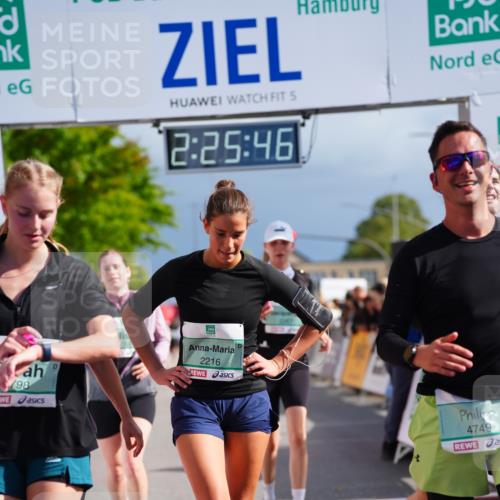 20.09.2026 - PSD Bank Halbmarathon LAZAROV Photography http://msf.ph/oto/10541421 20.09.2026 12:25:46 Ziel 1652, 1798, 2216, 2287, 2507, 2953, 2954, 3242, 3666, 3873, 4749 meine-sportfotos.de