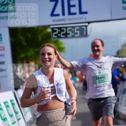 20.09.2026 - PSD Bank Halbmarathon LAZAROV Photography http://msf.ph/oto/10541489 20.09.2026 12:25:57 Ziel 4390, 4391, 4392, 4588 meine-sportfotos.de