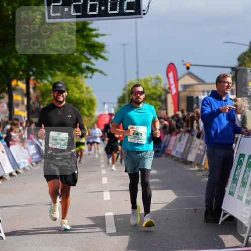 20.09.2026 - PSD Bank Halbmarathon LAZAROV Photography http://msf.ph/oto/10541518 20.09.2026 12:26:01 Ziel 1259, 2824, 3900, 4390, 4391, 4392, 4588 meine-sportfotos.de