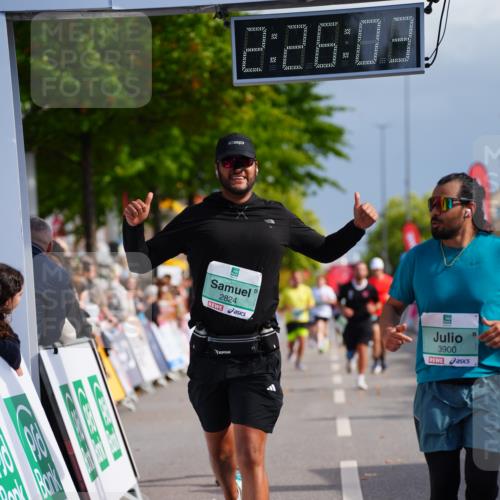 20.09.2026 - PSD Bank Halbmarathon LAZAROV Photography http://msf.ph/oto/10541544 20.09.2026 12:26:03 Ziel 1259, 2824, 3900, 4390, 4391, 4392, 4588 meine-sportfotos.de