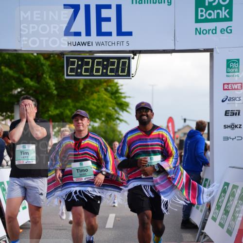 20.09.2026 - PSD Bank Halbmarathon LAZAROV Photography http://msf.ph/oto/10541638 20.09.2026 12:26:19 Ziel 1202, 1477, 1754, 1807, 2477, 3693, 3694, 4192 meine-sportfotos.de