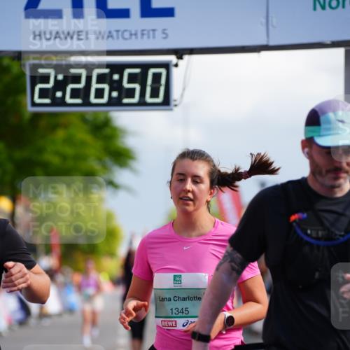20.09.2026 - PSD Bank Halbmarathon LAZAROV Photography http://msf.ph/oto/10541795 20.09.2026 12:26:50 Ziel 1113, 1231, 1345, 1471, 1738, 1844, 2021, 2039, 2858, 3821 meine-sportfotos.de