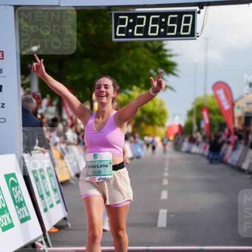 20.09.2026 - PSD Bank Halbmarathon LAZAROV Photography http://msf.ph/oto/10541859 20.09.2026 12:26:57 Ziel 1738, 2021, 2039, 2295, 2538 meine-sportfotos.de