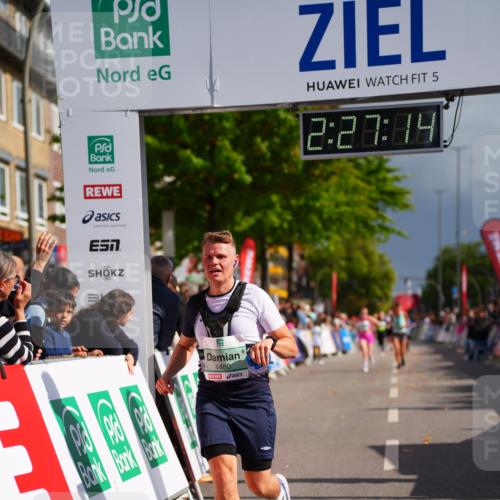 20.09.2026 - PSD Bank Halbmarathon LAZAROV Photography http://msf.ph/oto/10541919 20.09.2026 12:27:13 Ziel 1480 meine-sportfotos.de