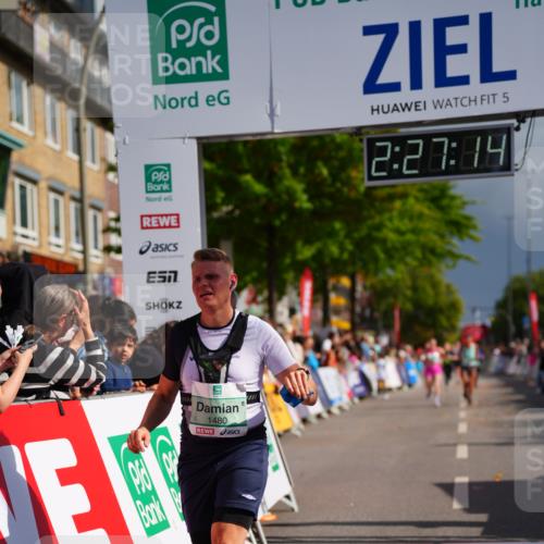 20.09.2026 - PSD Bank Halbmarathon LAZAROV Photography http://msf.ph/oto/10541921 20.09.2026 12:27:14 Ziel 1480 meine-sportfotos.de