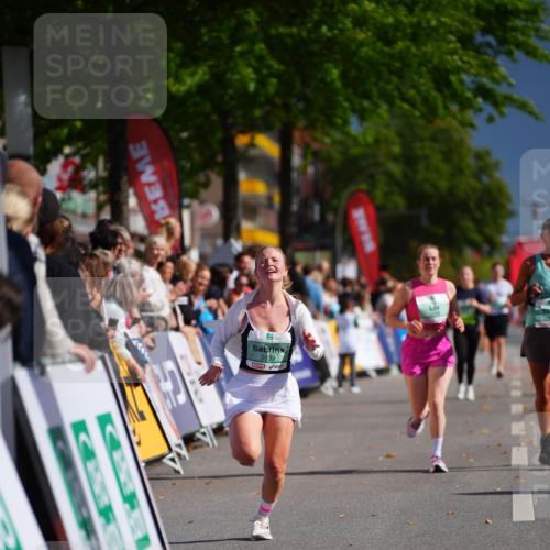 20.09.2026 - PSD Bank Halbmarathon LAZAROV Photography http://msf.ph/oto/10541928 20.09.2026 12:27:19 Ziel 1480, 2839 meine-sportfotos.de