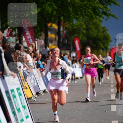 20.09.2026 - PSD Bank Halbmarathon LAZAROV Photography http://msf.ph/oto/10541931 20.09.2026 12:27:19 Ziel 1480, 2839 meine-sportfotos.de