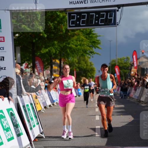 20.09.2026 - PSD Bank Halbmarathon LAZAROV Photography http://msf.ph/oto/10541959 20.09.2026 12:27:23 Ziel 1667, 2839, 3294 meine-sportfotos.de